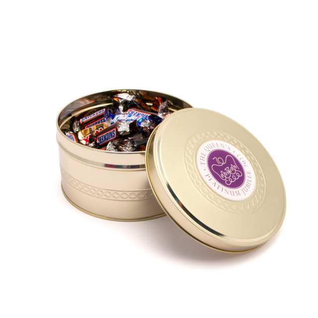 Platinum Jubilee – Gold Treat Tin – Celebrations